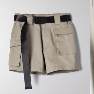 Aritzia TNA 3” Cargo Shorts in Green